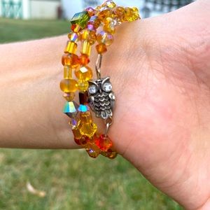 Swarovski crystal and check glass memory wire bracelet